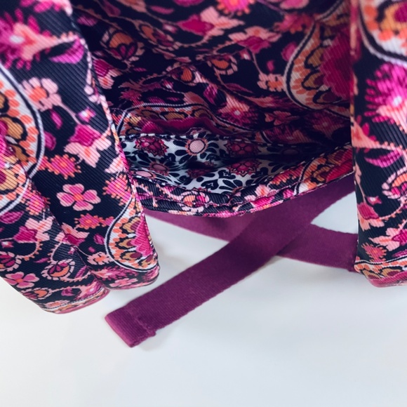 Vera Bradley Small Backpack Raspberry Medallion Performance Twill NWOT - Picture 3 of 6